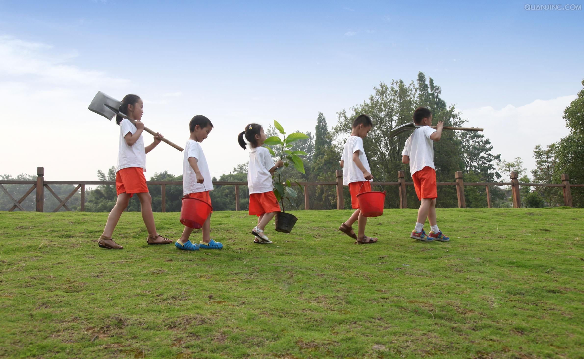 播種植樹 - 呵護(hù)生命成長(zhǎng)-廣州搏翱親子拓展
